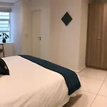 Spacious Self-Catering Apartment In Green Point